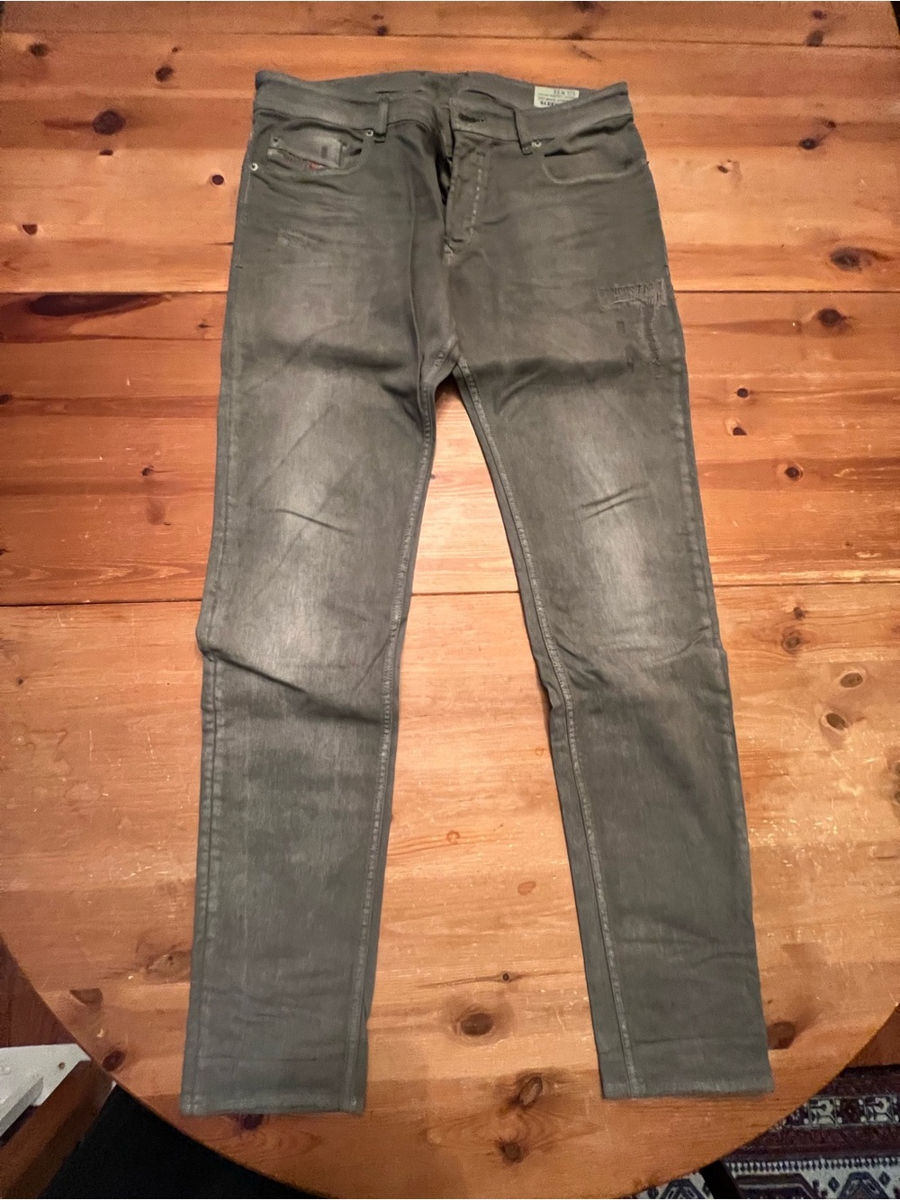 Men's Diesel Sleenker Slim fit Gray Jeans size 33.